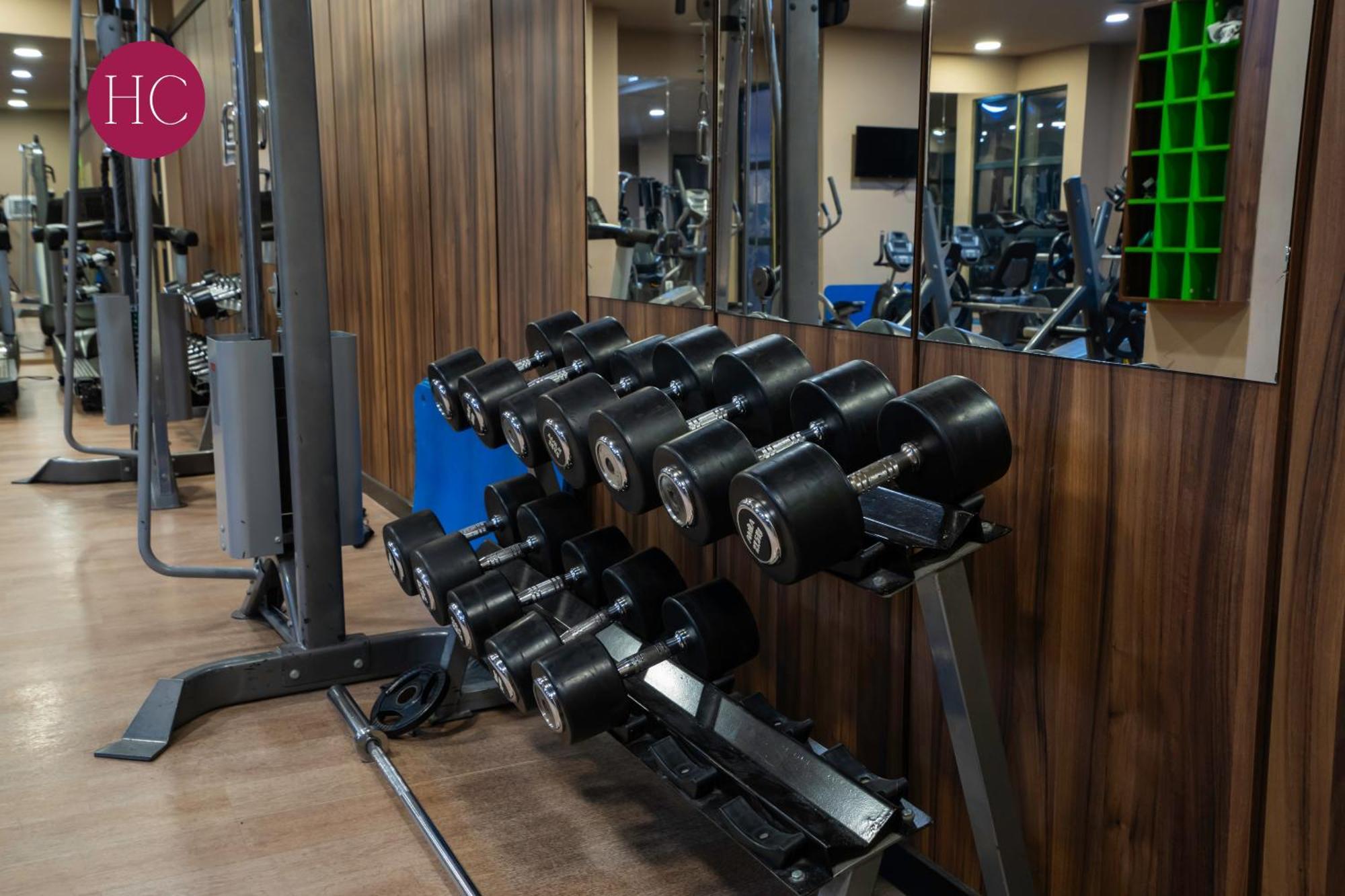 Central Hotel, Fitness And Spa Vinica Exteriör bild